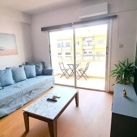 Appartement Unique 2br Apt 11 With 300mbit Plus Netflix
